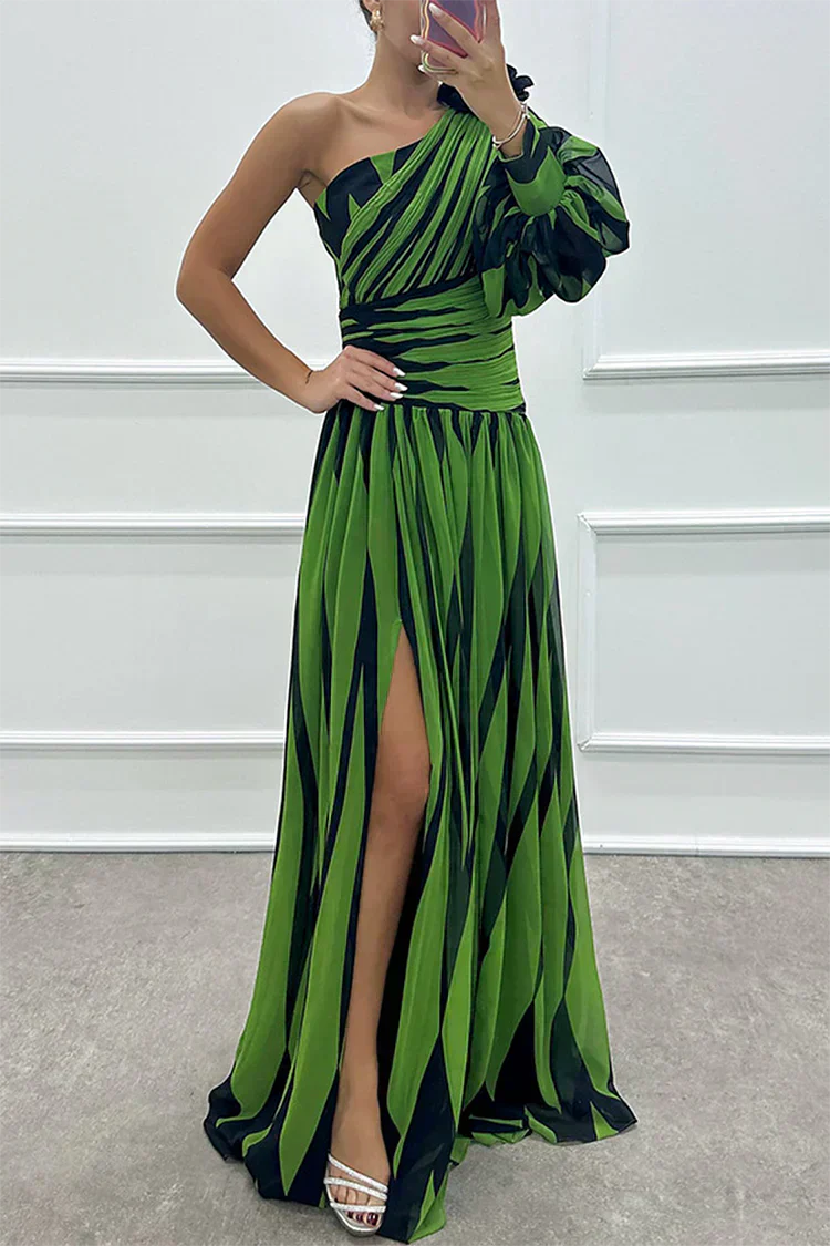 Hazel™ | Elegant Striped Maxi Dress with One Shoulder